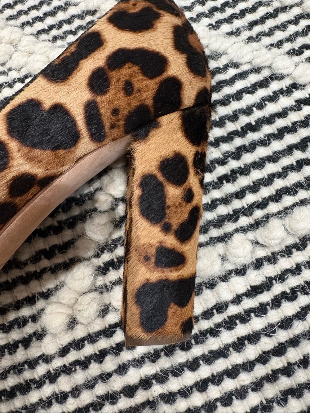 J.Crew Collection Etta Leopard Calf Hair Platform Pumps made in Italy Size 7 - Picture 2 of 6